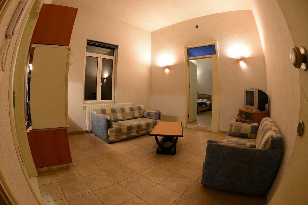 Bauhaus Chalets Apartment Bcharré 部屋 写真